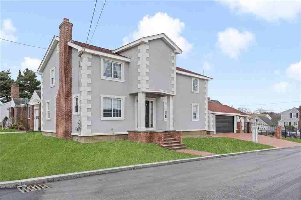 45 Hazelwood Ave - Photo 2 of 20