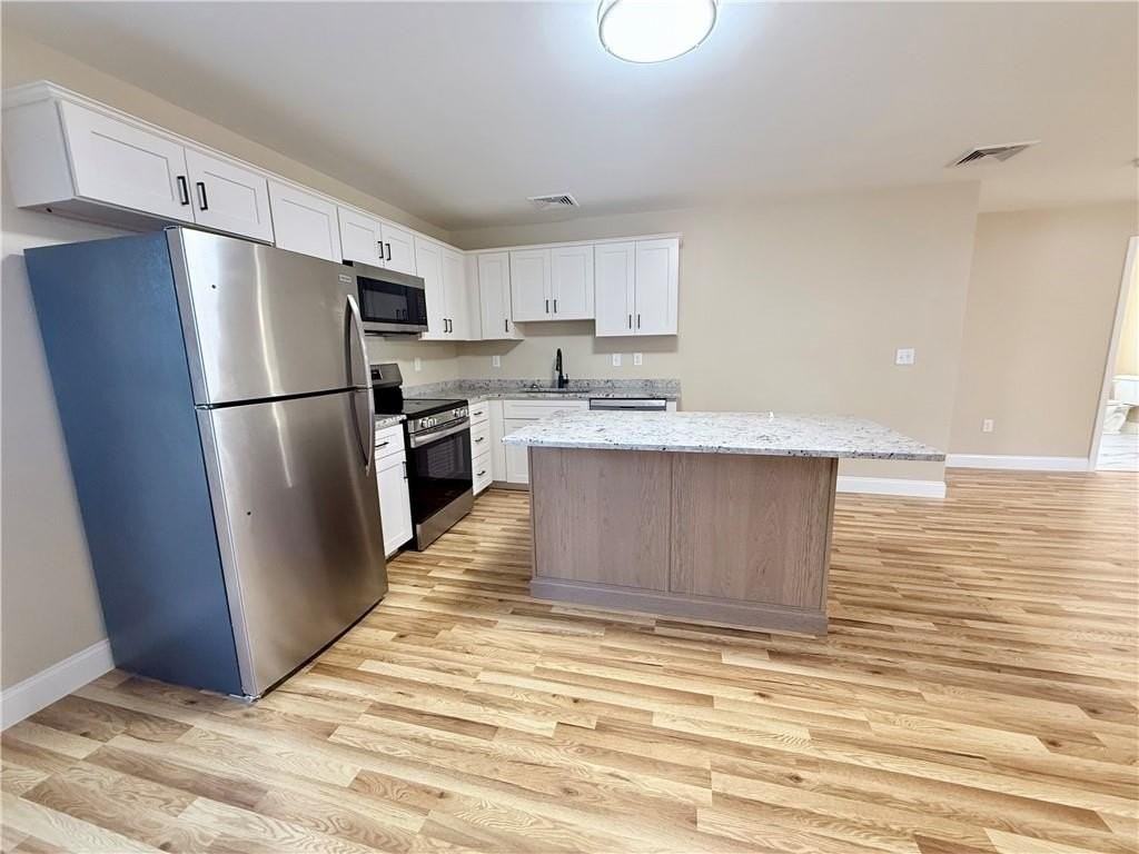 280 Morgan Ave - Photo 5 of 17