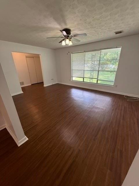 1601 Salmon Dr - Photo 6 of 19