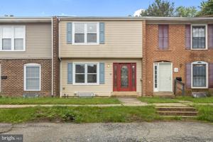 featured image of 10 Clipper Ct