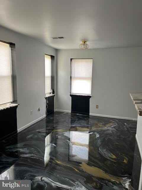 829 W 9th St - Photo 7 of 15