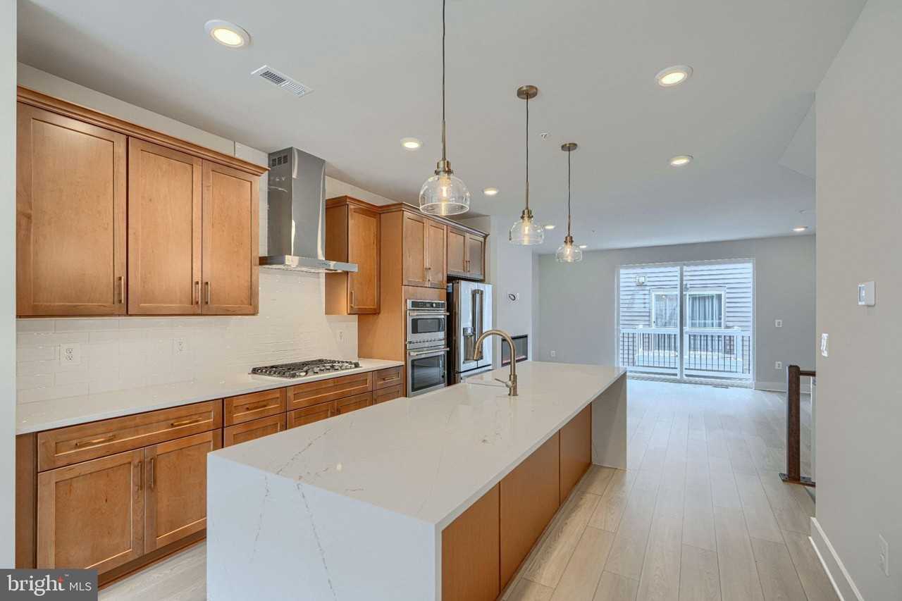 2705 Ferry Bar Dr - Photo 6 of 48