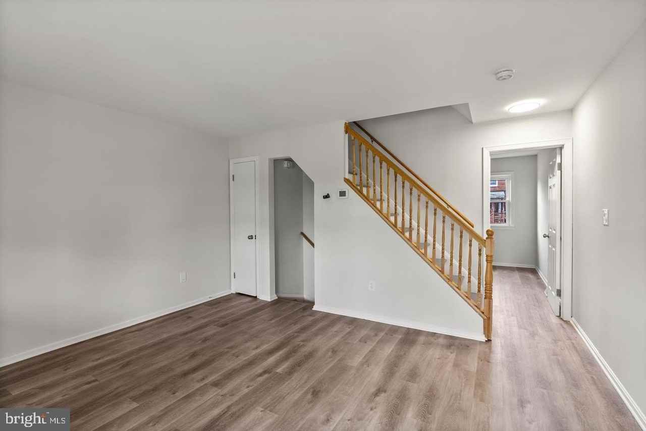 8047 Park Haven Rd - Photo 6 of 26