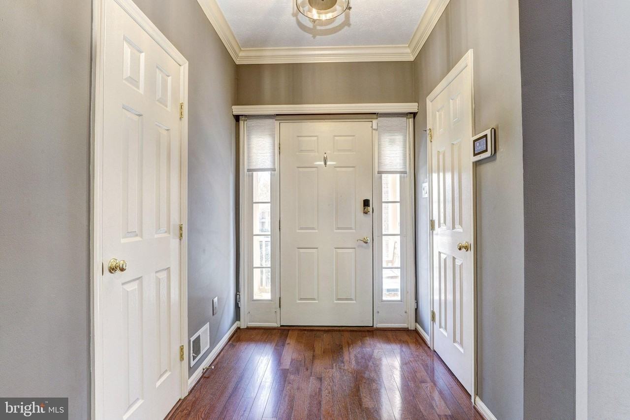 2733 Quarry Heights Way - Photo 5 of 50