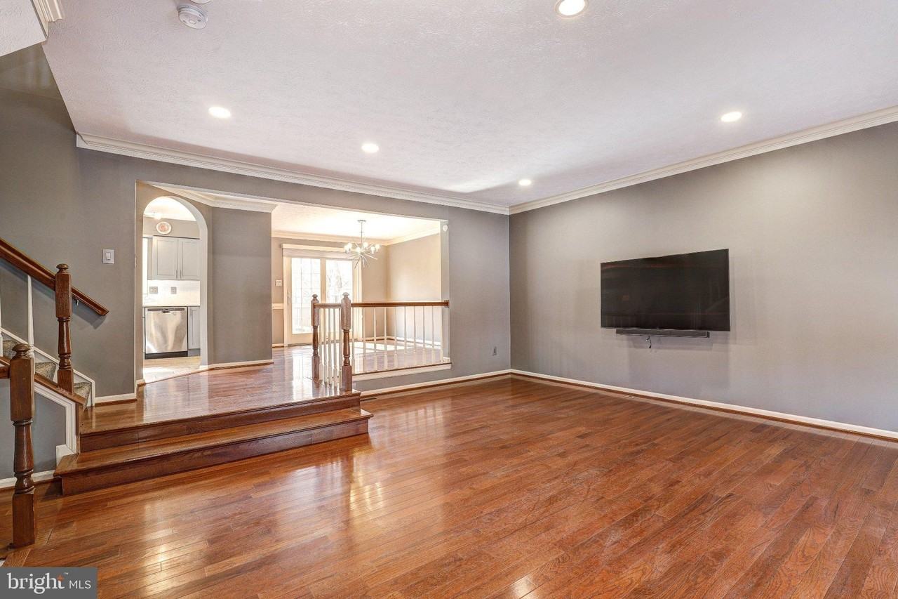 2733 Quarry Heights Way - Photo 6 of 50