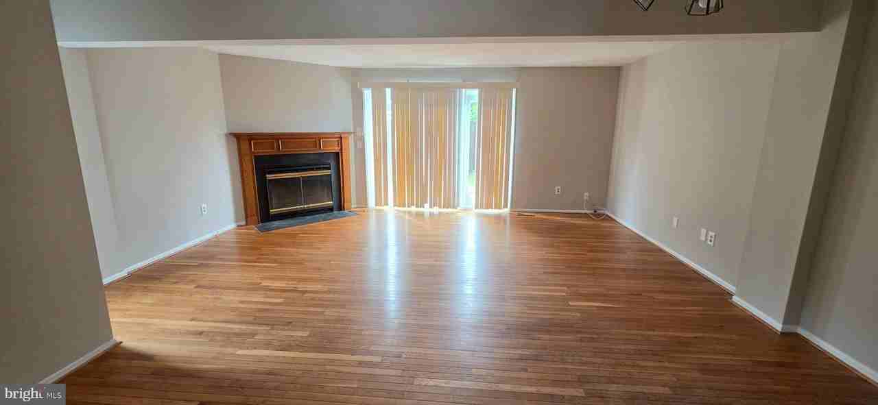 5870 Chipwood Ct #8-01 - Photo 2 of 23