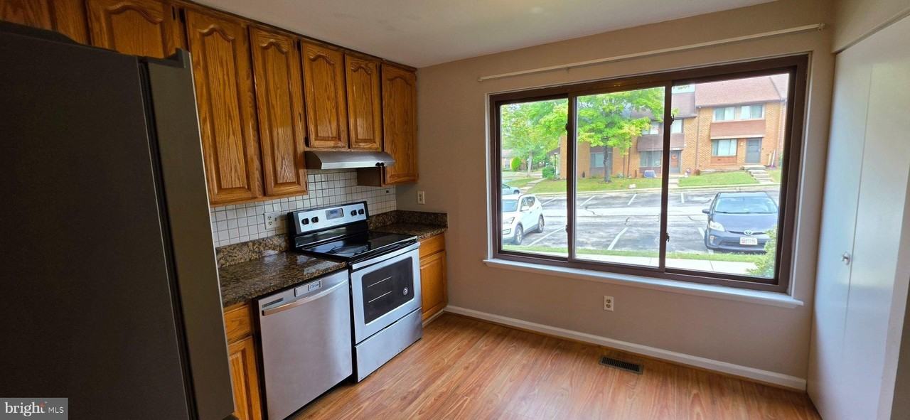 5870 Chipwood Ct #8-01 - Photo 6 of 23