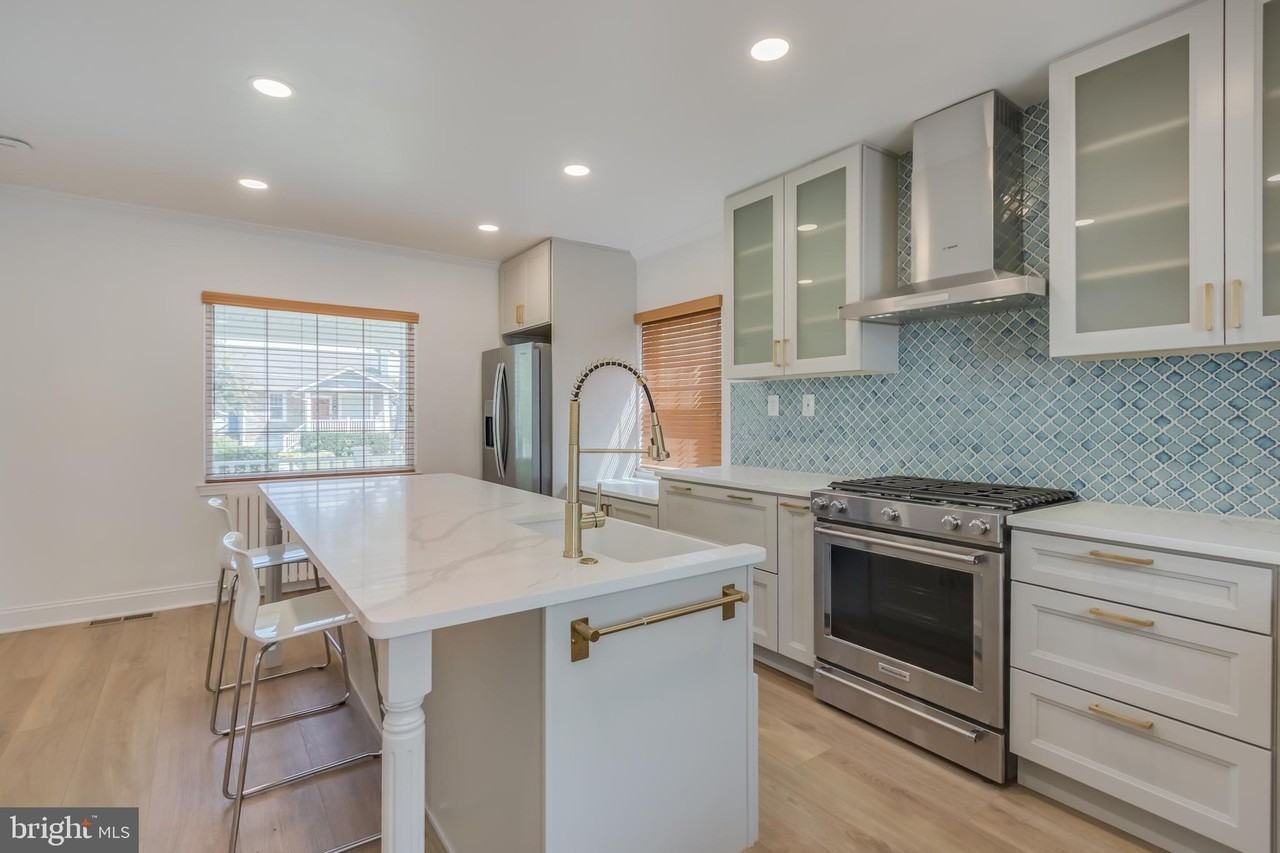 820 Philadelphia Ave - Photo 4 of 29