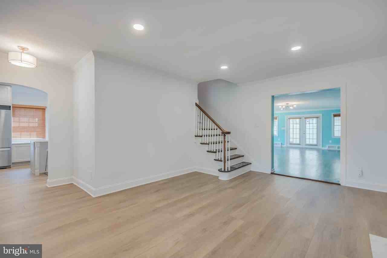820 Philadelphia Ave - Photo 7 of 29