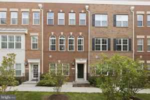 featured image of 4757 Cherokee St