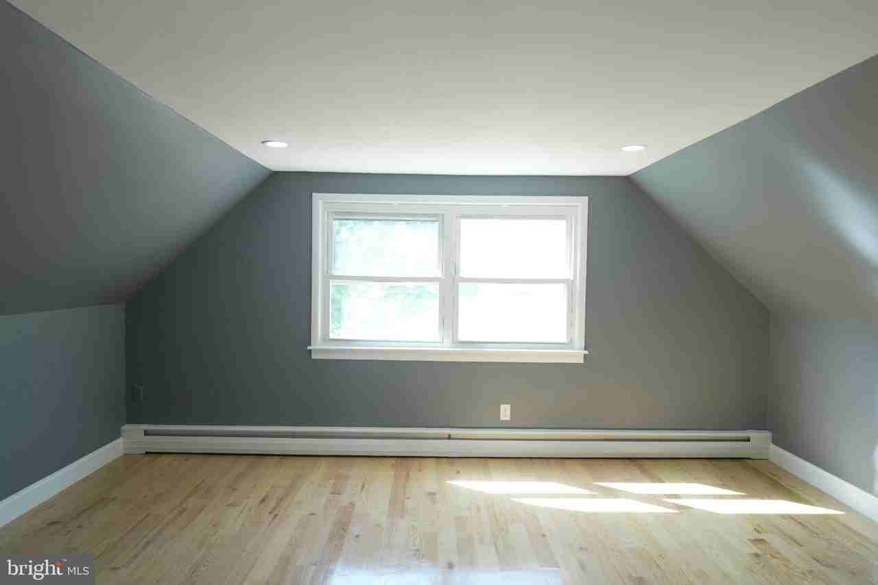 39 Babcock Ln - Photo 4 of 16
