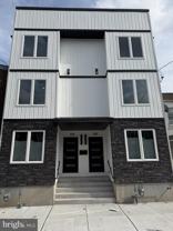 816 S Clinton Ave - Photo 1 of 1
