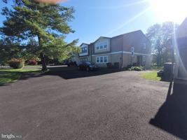 featured image of 211 Dean Dr