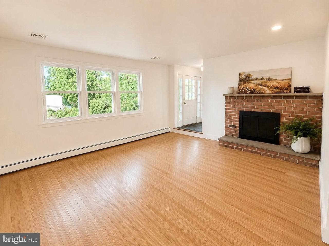 800 Falcon Ln - Photo 7 of 21