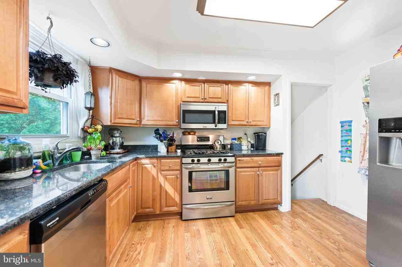 313 Williams Rd - Photo 7 of 21