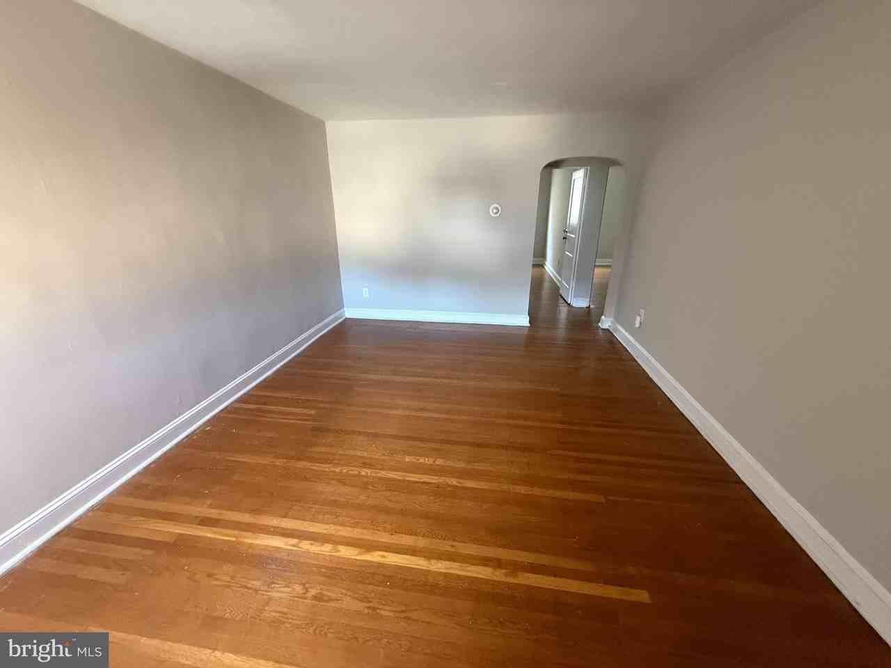 6834 Marshall Rd - Photo 6 of 8