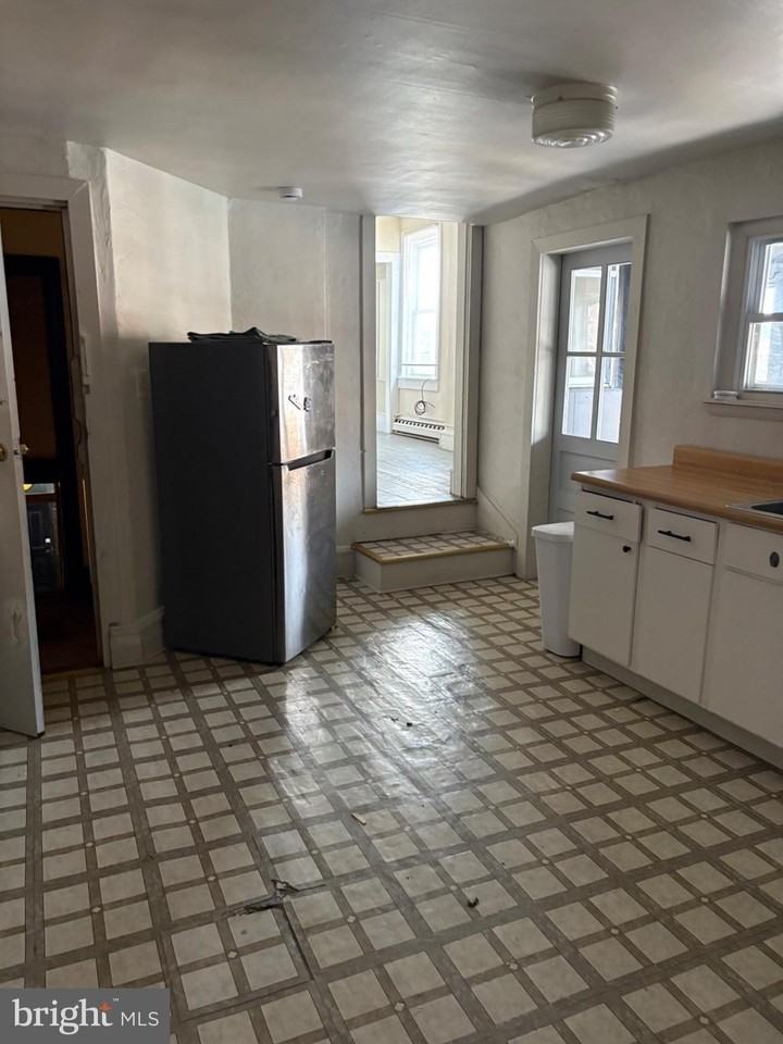 151 W Airy St #2 - Photo 6 of 7