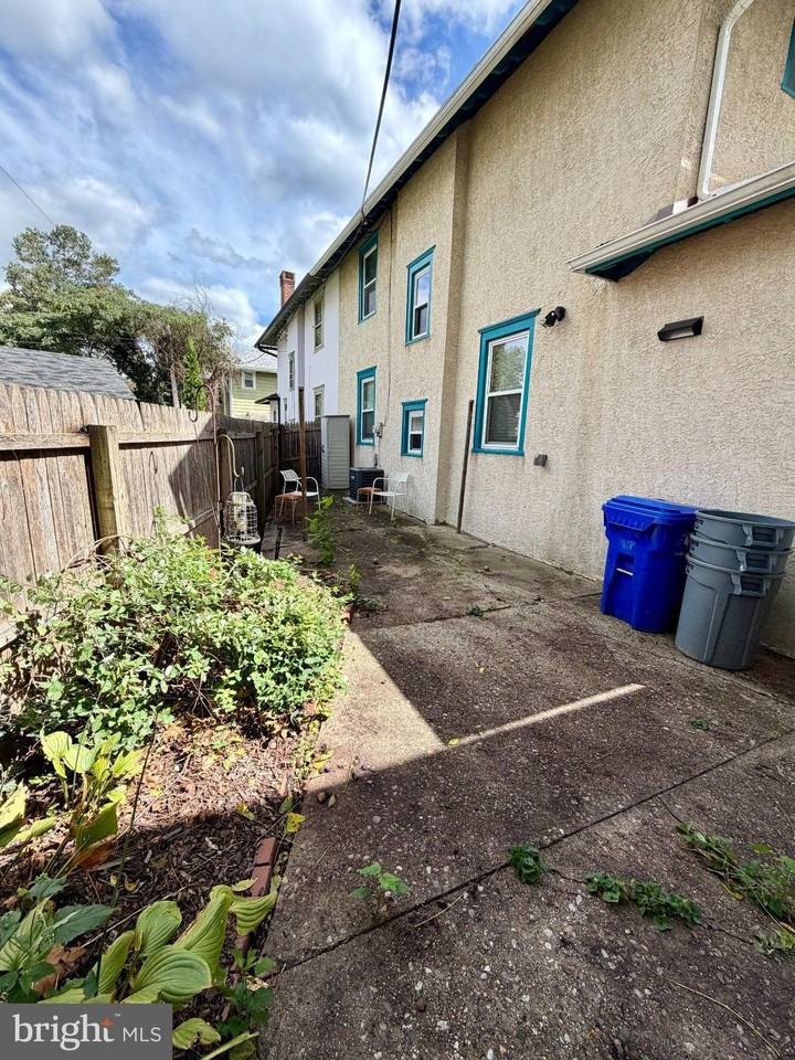 152 S Keswick Ave - Photo 3 of 24