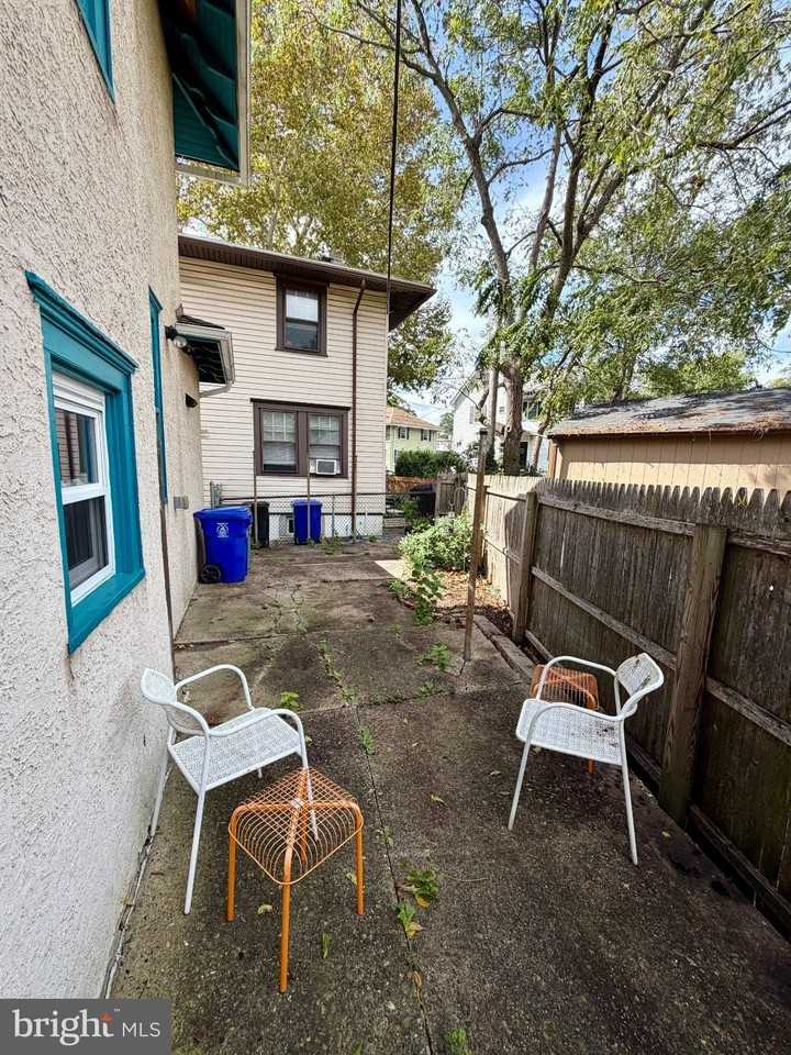 152 S Keswick Ave - Photo 4 of 24