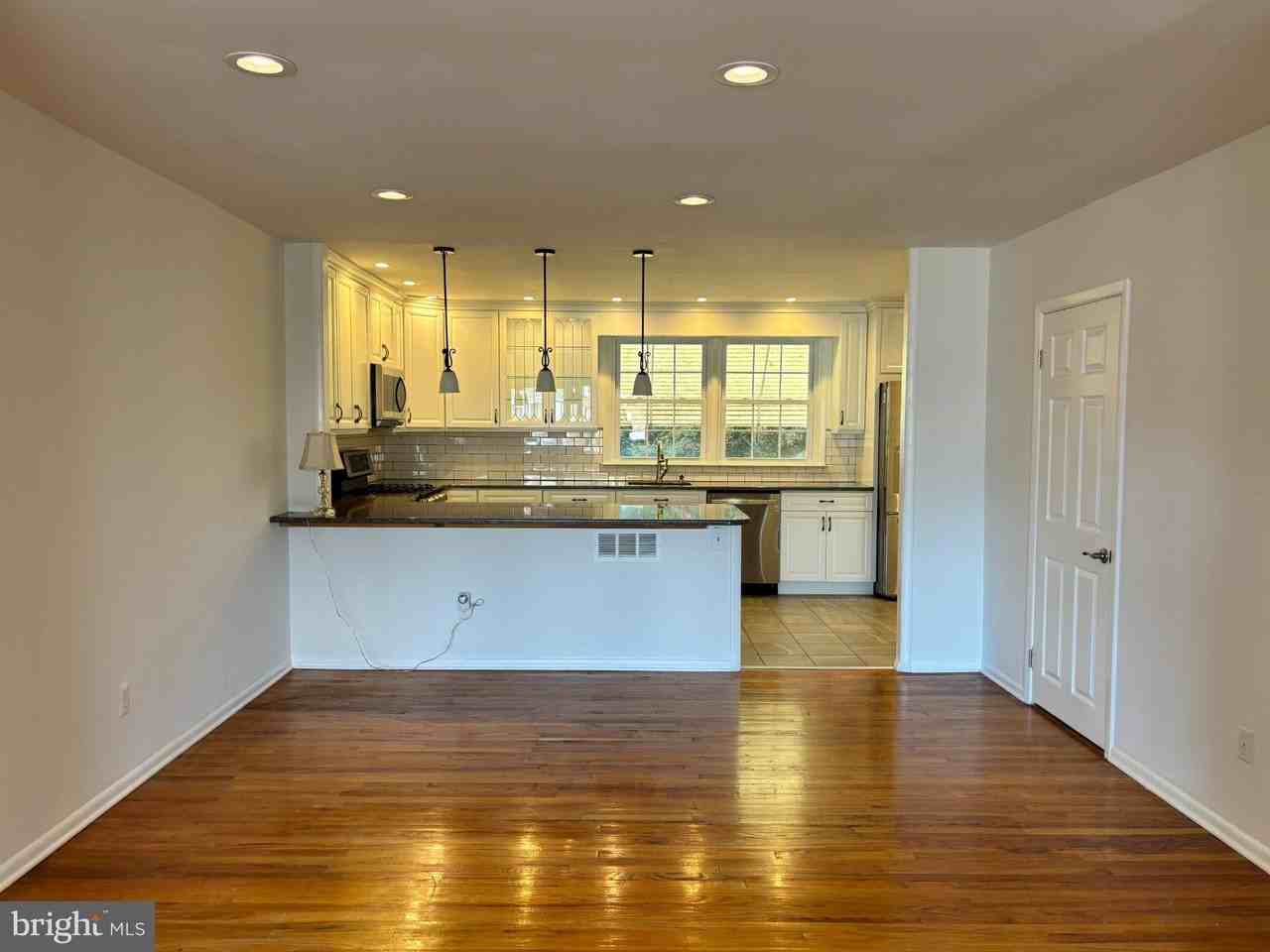 3250 Morrell Ave - Photo 3 of 24