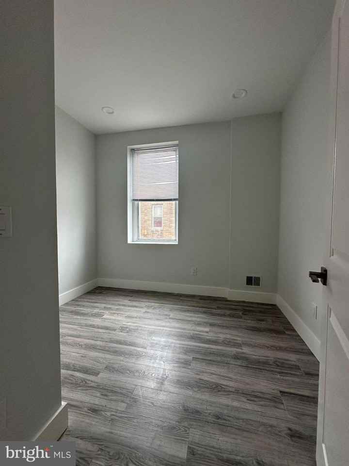 714 W Ritner St #2 - Photo 2 of 6
