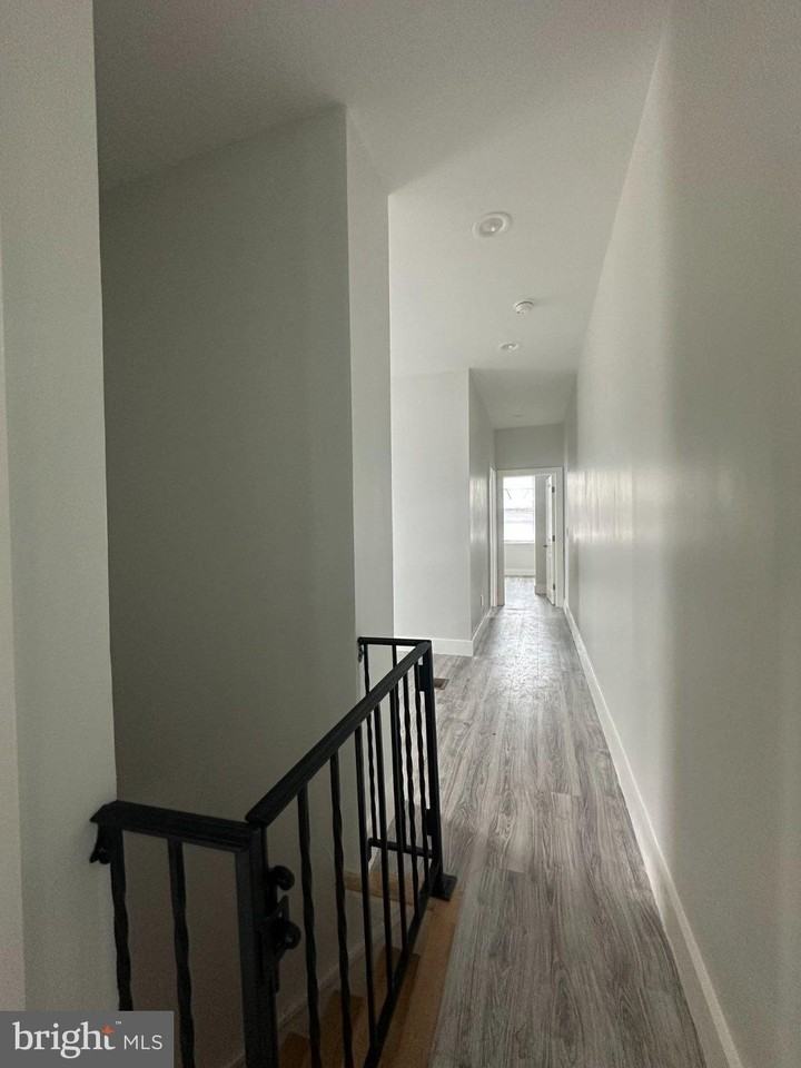 714 W Ritner St #2 - Photo 4 of 6