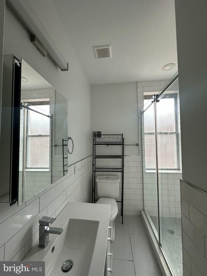 714 W Ritner St #2 - Photo 6 of 6