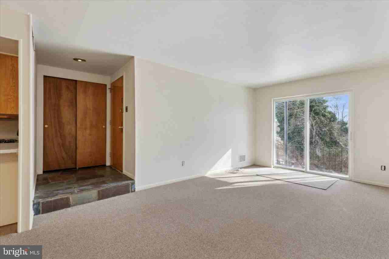 320 Hermit St #2 - Photo 2 of 25