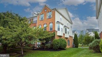 23099 Sunbury St - Photo 1 of 1