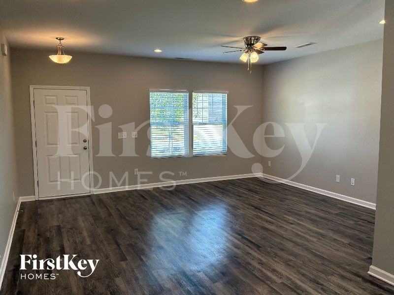 12914 Hill Pine Rd - Photo 2 of 14