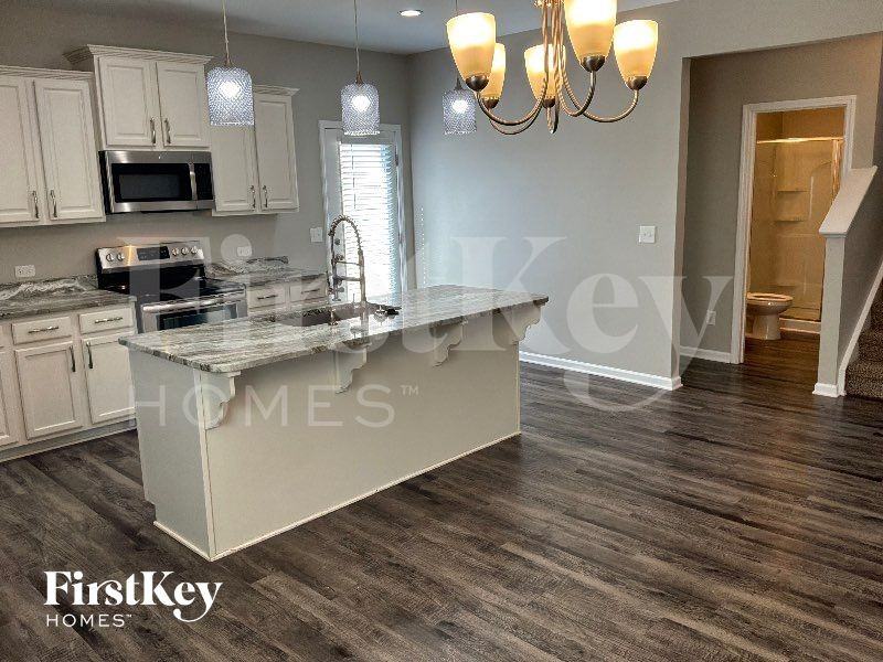 12914 Hill Pine Rd - Photo 4 of 14