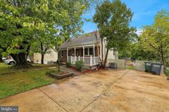 4528 Kingston Rd - Photo 1 of 1