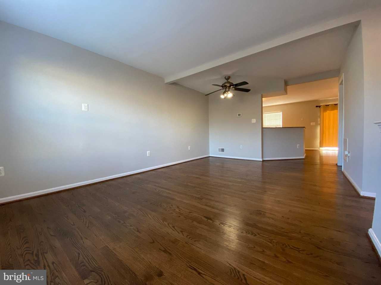14299 Newbern Loop - Photo 5 of 29