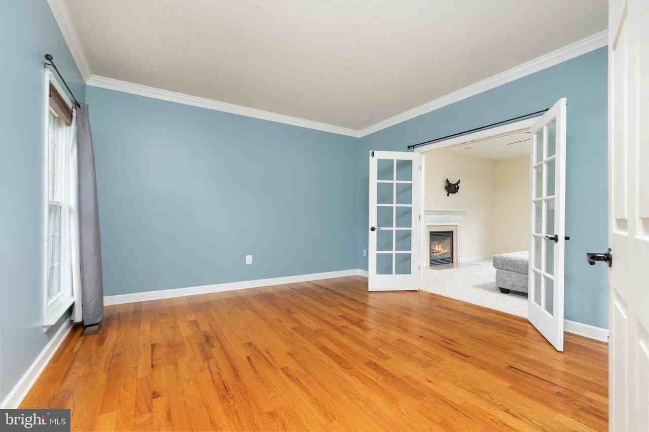 677 Dellinger Dr - Photo 7 of 50