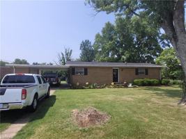 featured image of 670 Holly Springs Rd
