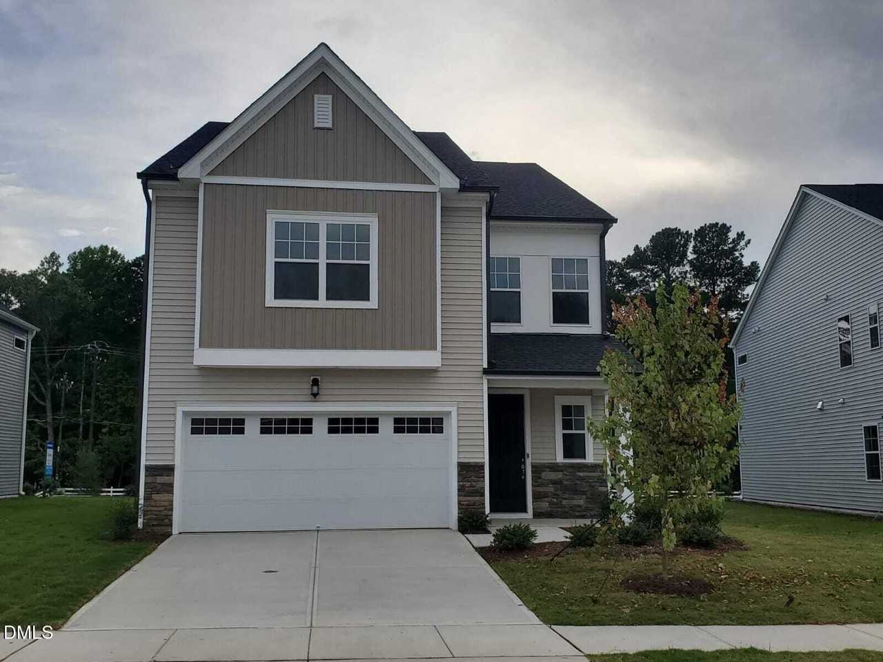 812 Matterhorn Dr - Photo 3 of 42