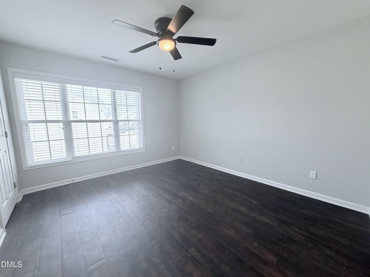 1903 Serenade Cir - Photo 6 of 11