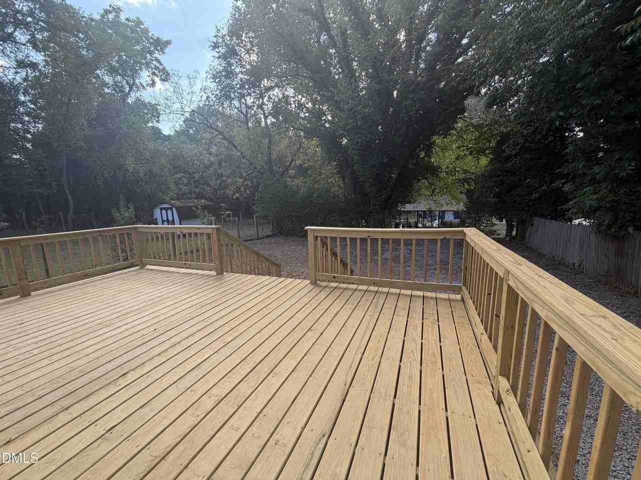 135 N West St - Photo 5 of 12