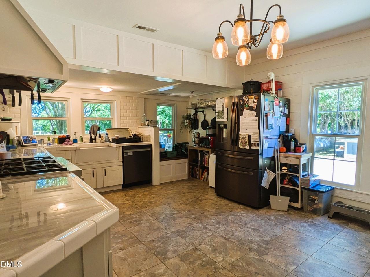 1367 Wade Stephenson Rd - Photo 4 of 24