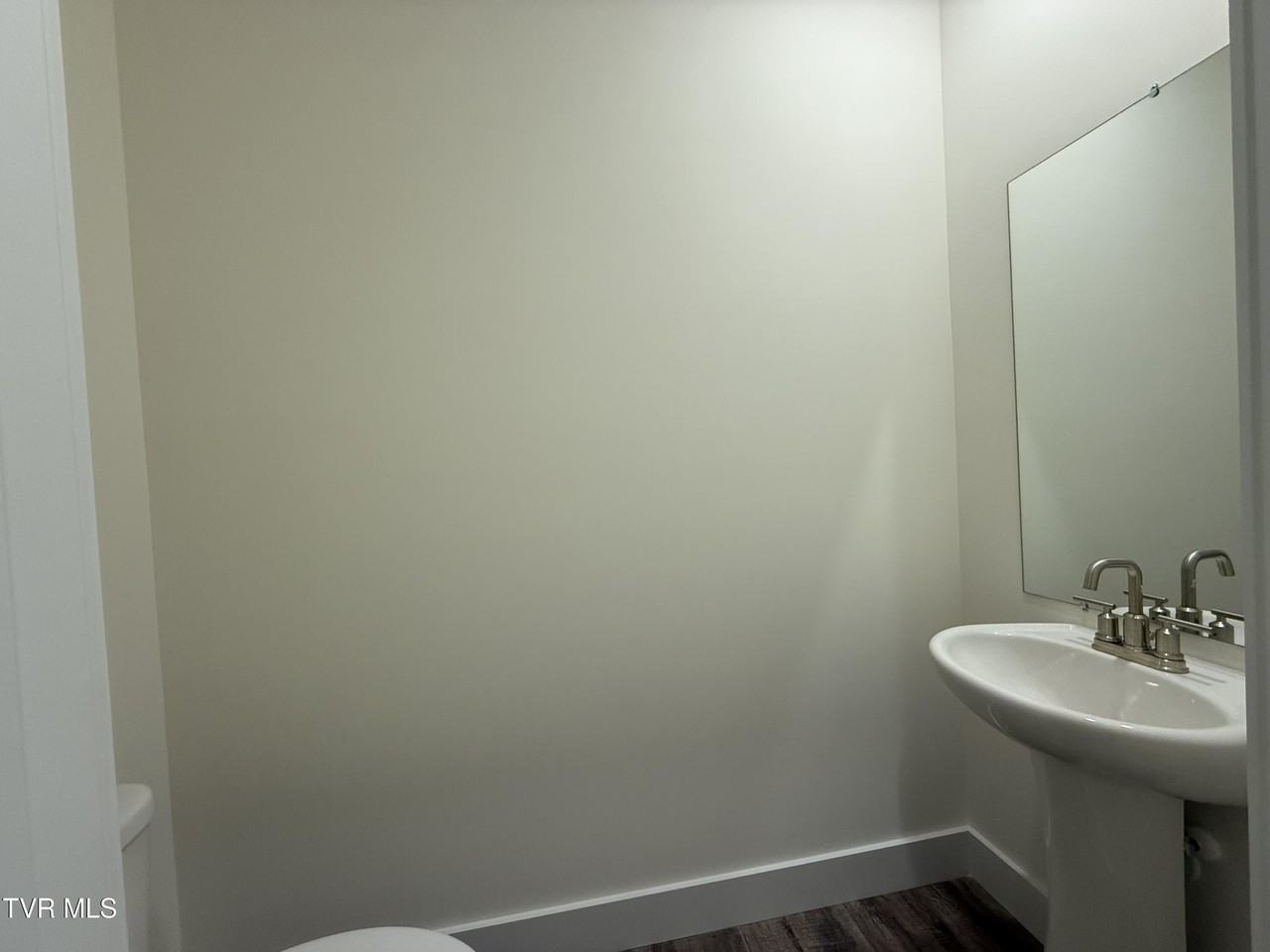 237 Chimney View Loop - Photo 6 of 19