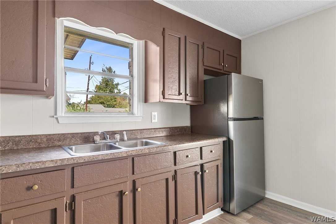41 Washington Sq - Photo 6 of 22