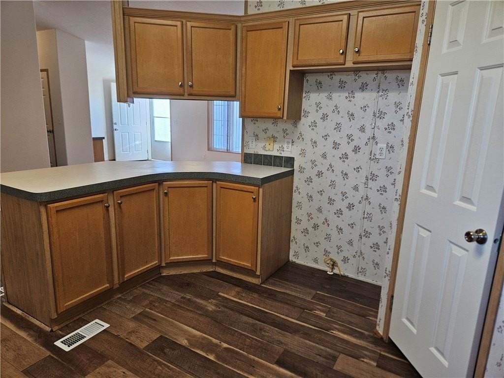 3315 S Ridge Ave - Photo 7 of 23