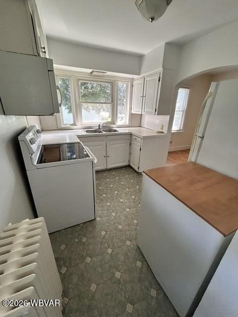 115 Winters Ln - Photo 4 of 13
