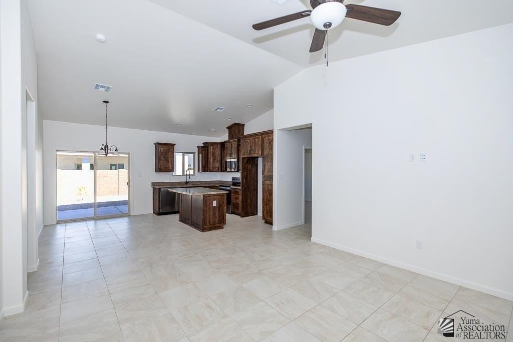 12596 E 51st Ln - Photo 5 of 30