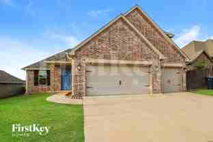 8401 Nw 160th Ct - Photo 1 of 1