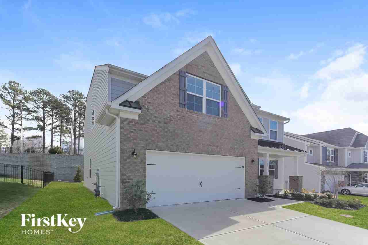 2188 Killian Creek Dr - Photo 3 of 15