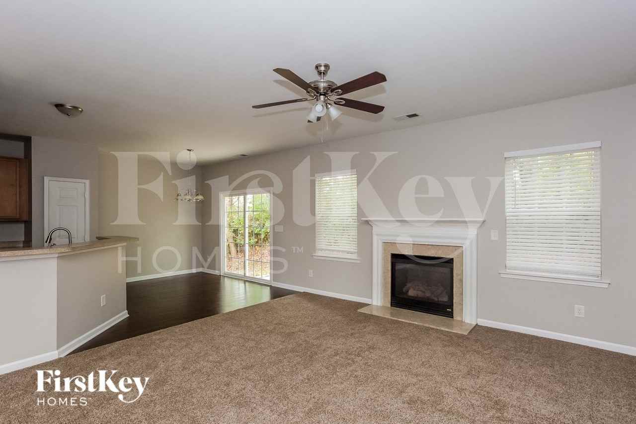 12815 Pearl Moon Ct - Photo 5 of 15
