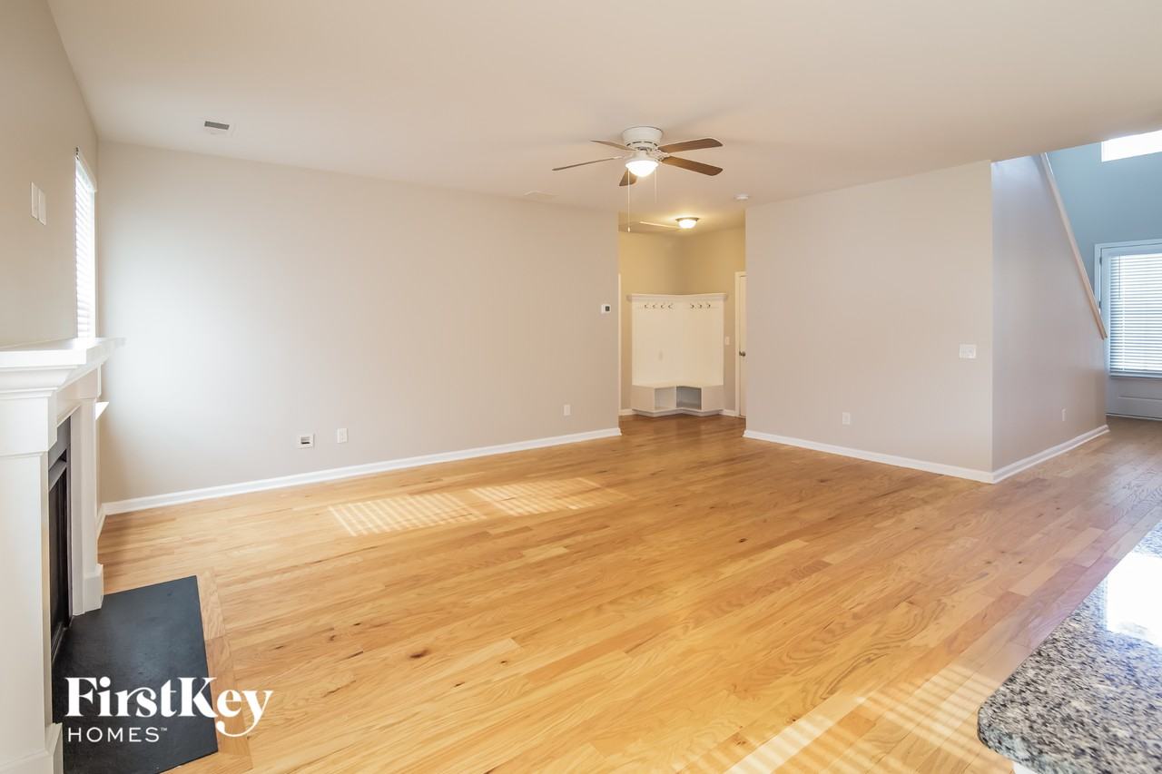 314 Knawl Rd - Photo 4 of 15