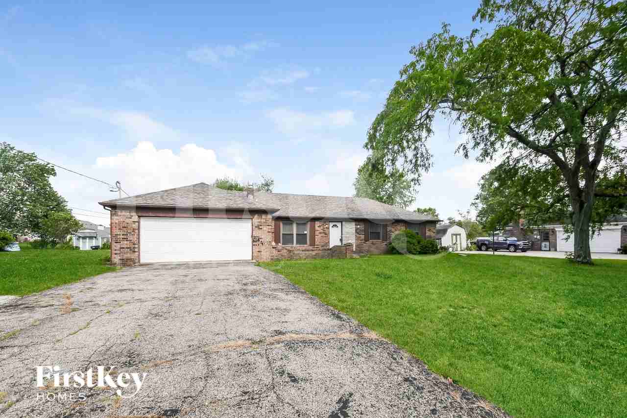 6722 Churchman Ave - Photo 2 of 15