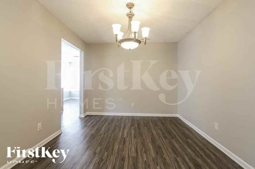 5446 Dollar Forge Ct - Photo 4 of 15